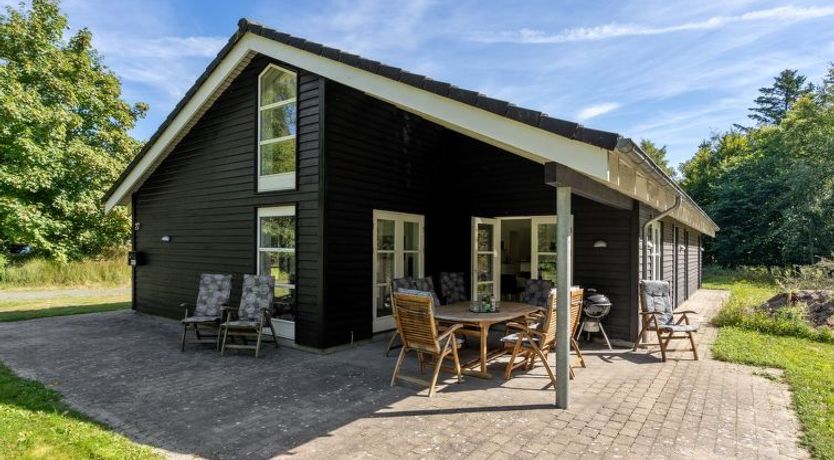 Photo of "Kringfod" - 590m from the sea