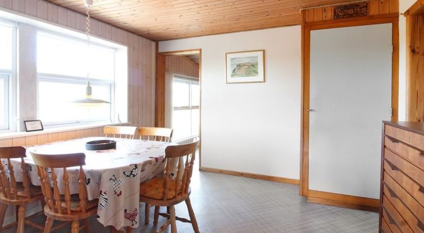 Photo of "Nea" - 234m from the sea