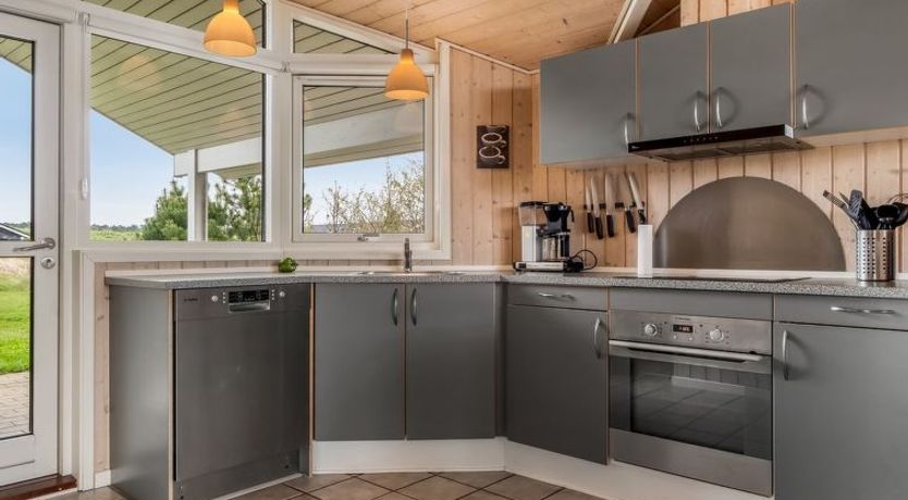 Photo of "Dory" - 1.0km from the sea