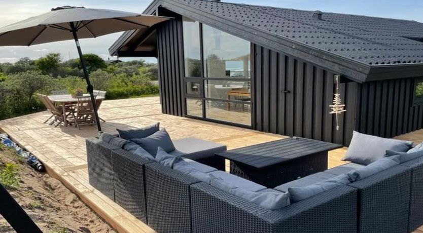 Photo of "Amalie" - 650m from the sea