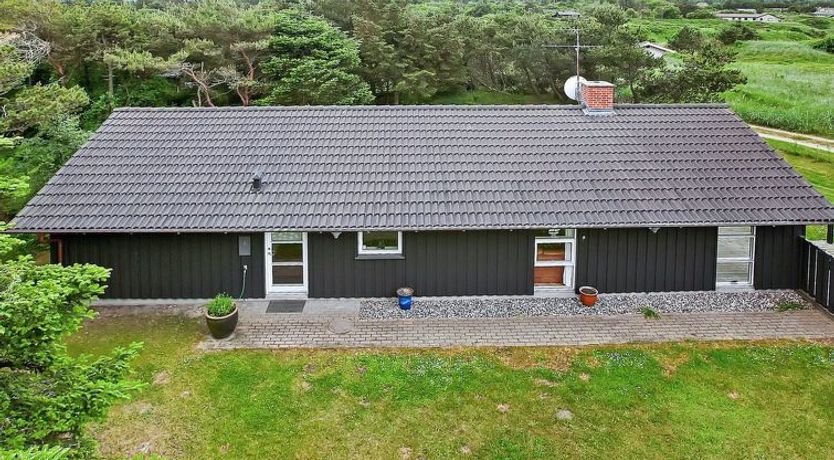 Photo of "Andersen" - 827m from the sea