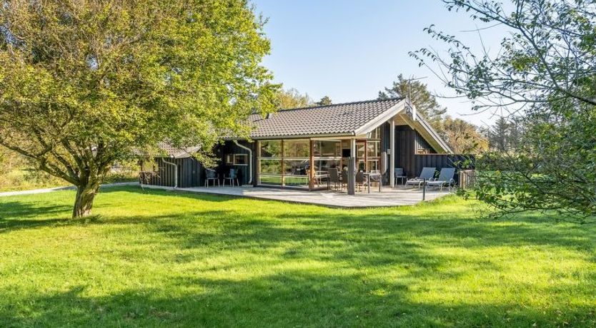 Photo of "Emeli" - 1.3km from the sea