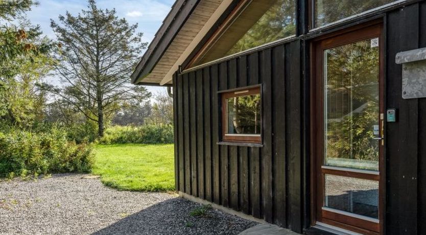 Photo of "Emeli" - 1.3km from the sea