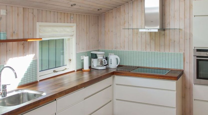 Photo of "Suna" - 1.3km from the sea