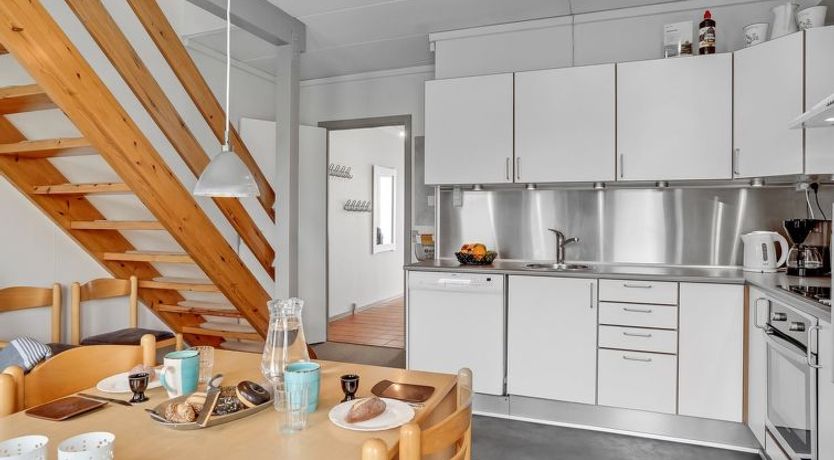 Photo of "Efraima" - 1.7km from the sea