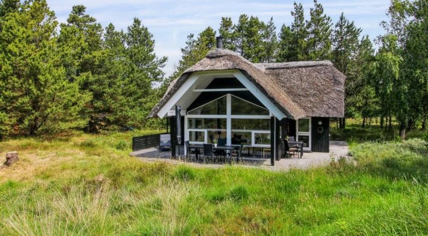 Photo of "Karri" - 1.1km from the sea