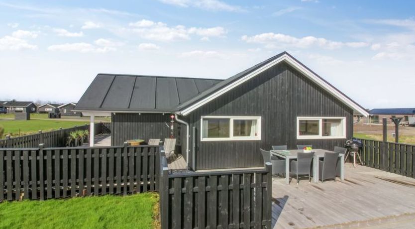 Photo of "Mirkka" - 1.5km from the sea