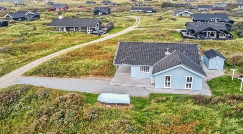 Photo of "Dorethea" - 300m from the sea