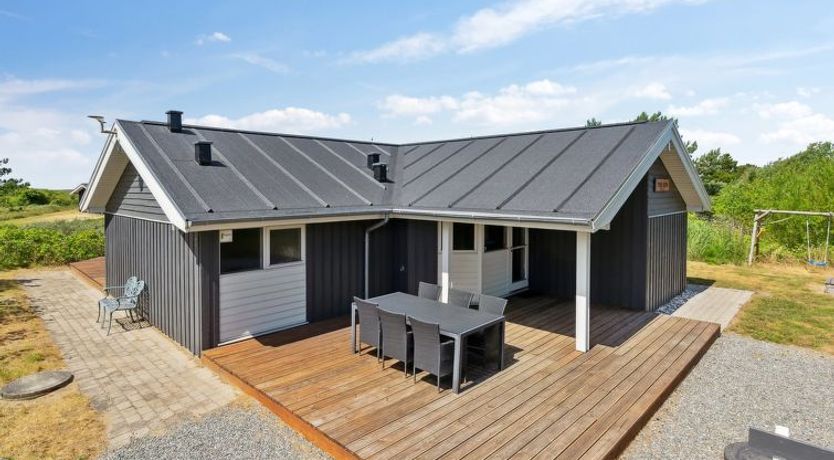 Photo of "Athalia" - 2.4km from the sea