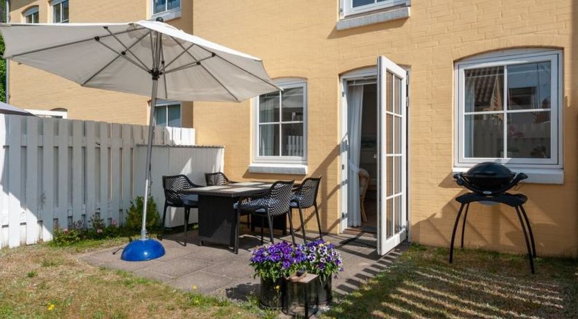 Photo of "Cornel" - 290m from the sea