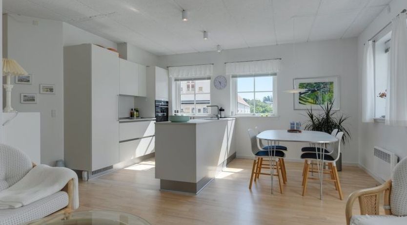 Photo of "Cornel" - 290m from the sea