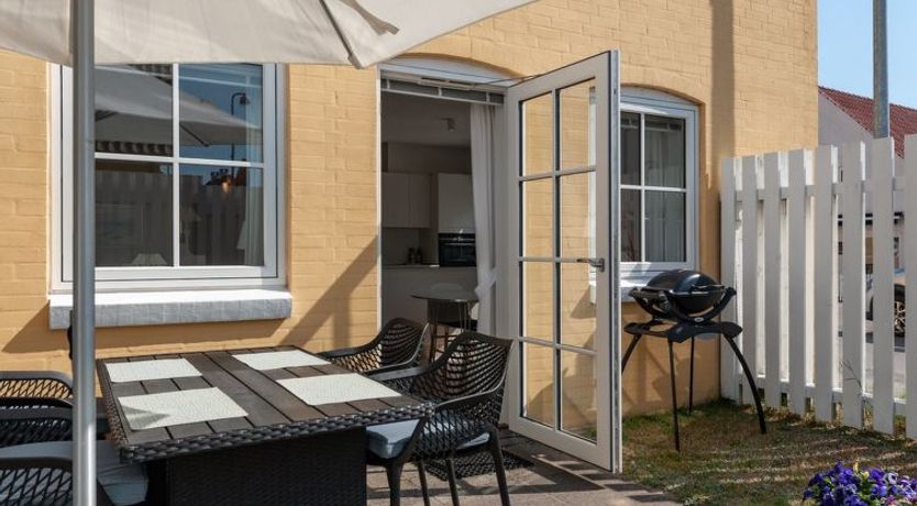 Photo of "Cornel" - 290m from the sea