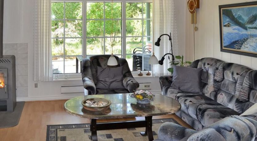 Photo of "Eilika" - 3.6km from the sea