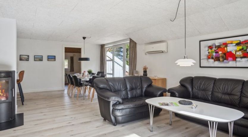 Photo of "Botulf" - 3.8km from the sea