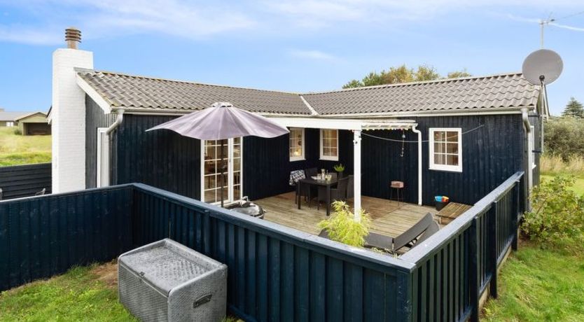 Photo of "Swana" - 550m from the sea