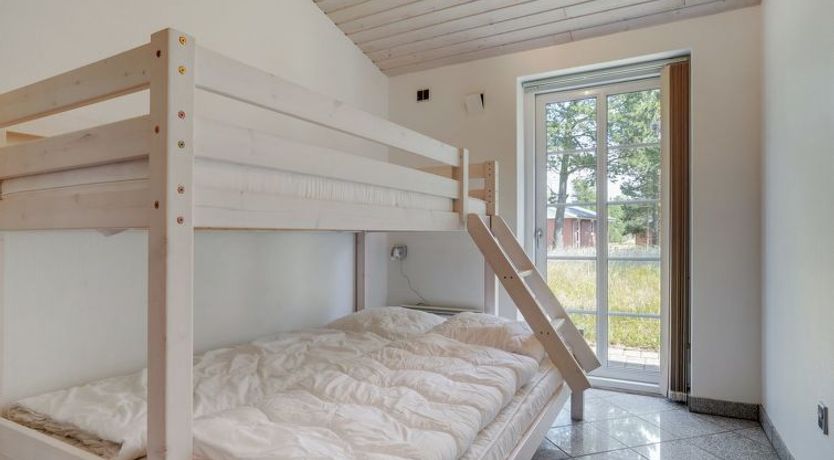 Photo of "Nana" - 4km from the sea