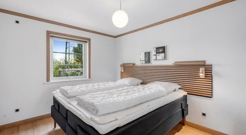 Photo of "Adelia" - 850m to the fjord