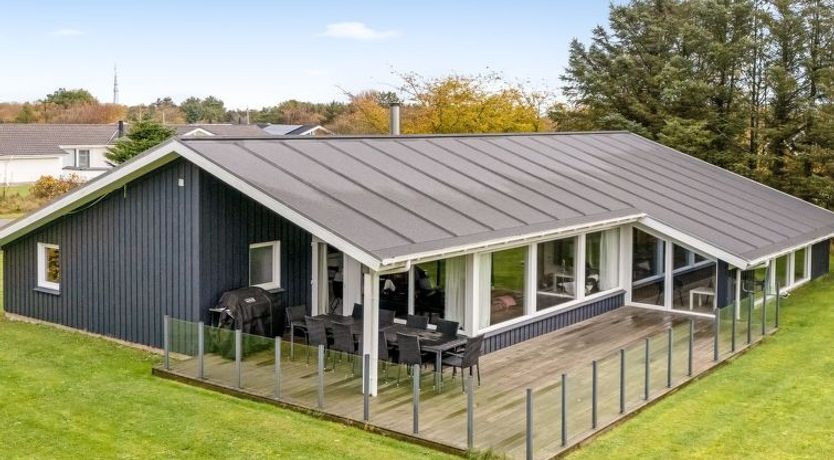 Photo of "Franke" - 1.1km from the sea