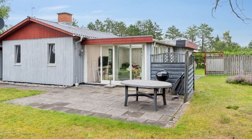 Photo of "Lippi" - 2.3km from the sea