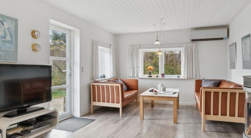 Photo of "Justine" - 600m from the sea