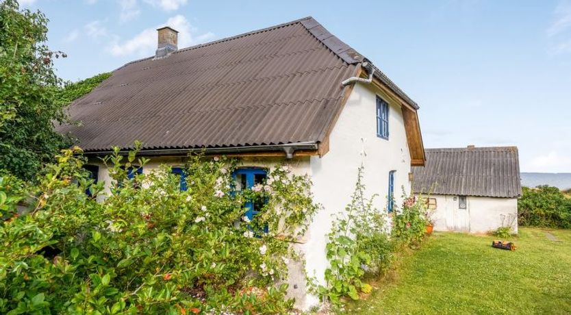 Photo of "Agrippa" - 30m to the fjord