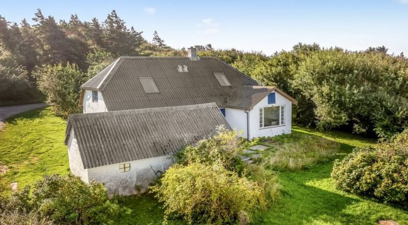 Photo of "Agrippa" - 30m to the fjord