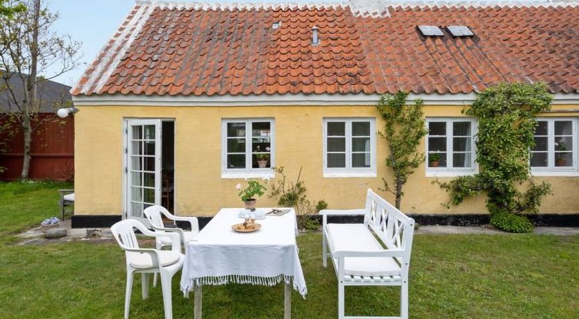 Photo of "Helny" - 300m from the sea