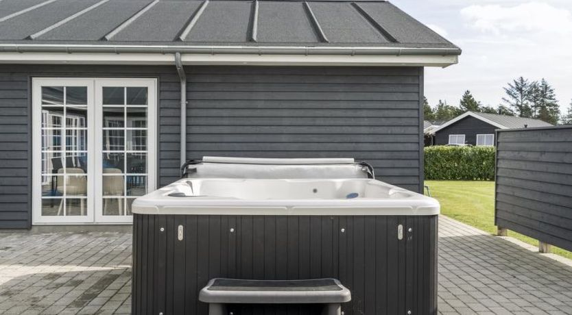 Photo of "Damita" - 350m from the sea