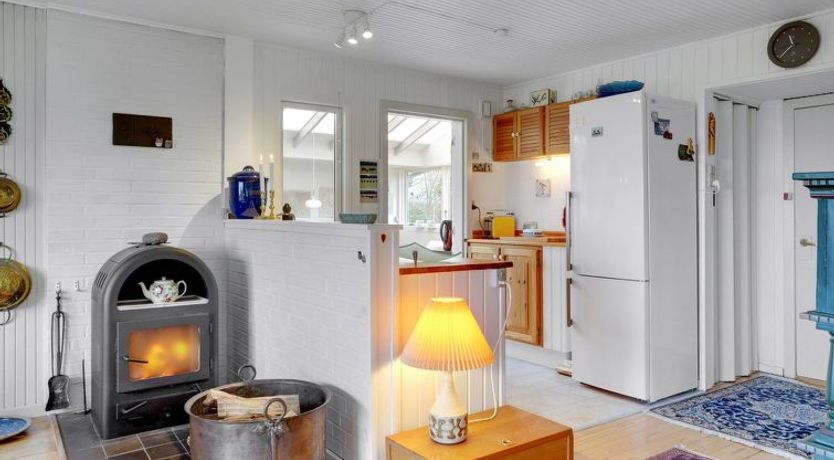 Photo of "Lenard" - 400m from the sea