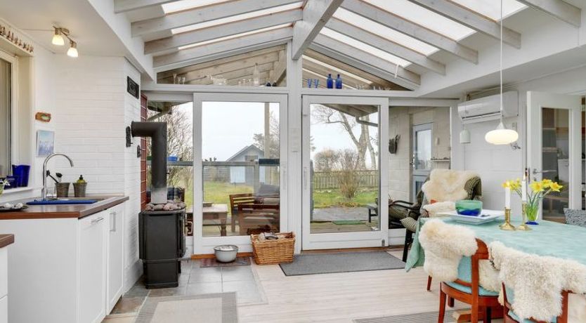 Photo of "Lenard" - 400m from the sea