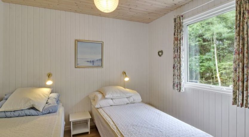 Photo of "Chrissie" - 150m from the sea