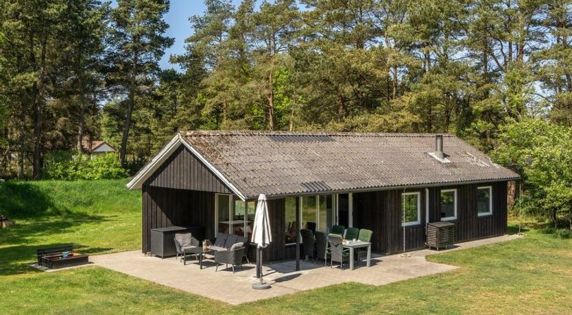 Photo of "Elny" - 500m to the fjord