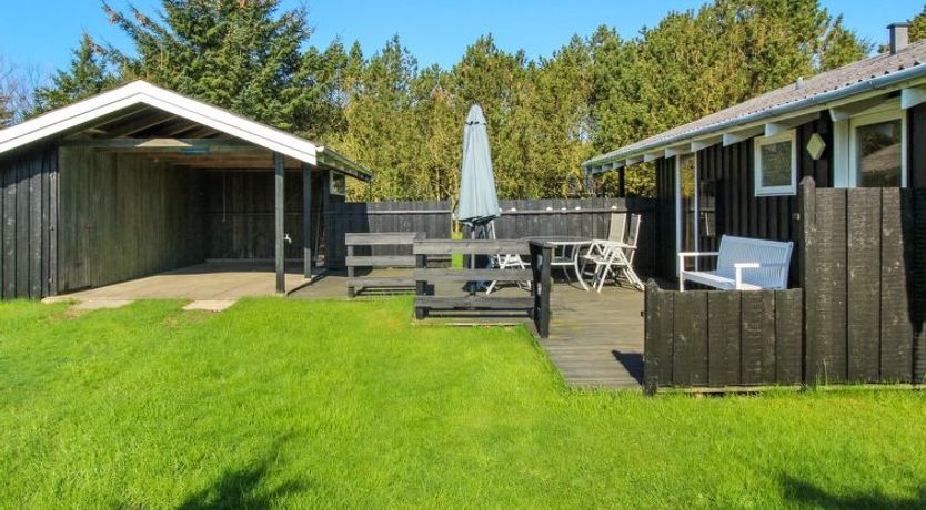 Photo of "Conradine" - 500m from the sea