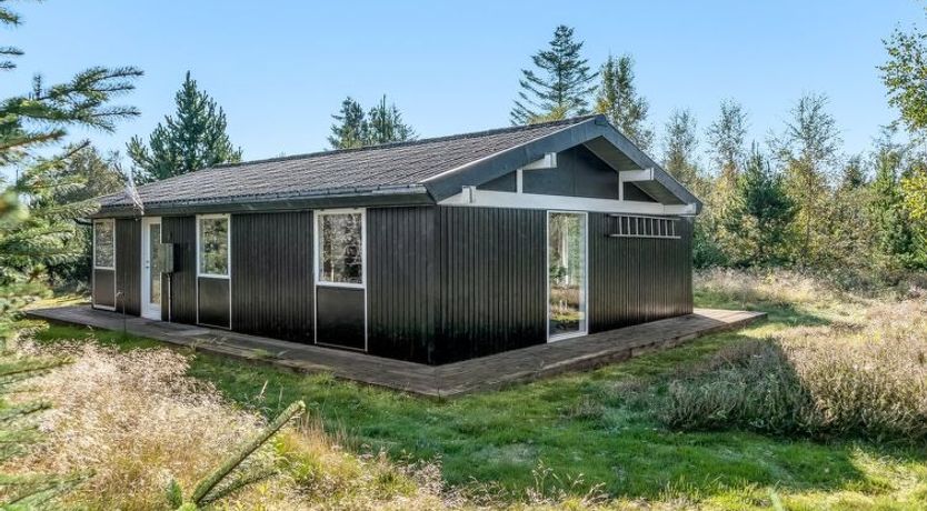 Photo of "Thomine" - 200m from the sea