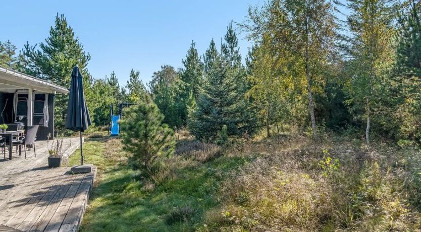 Photo of "Thomine" - 200m from the sea