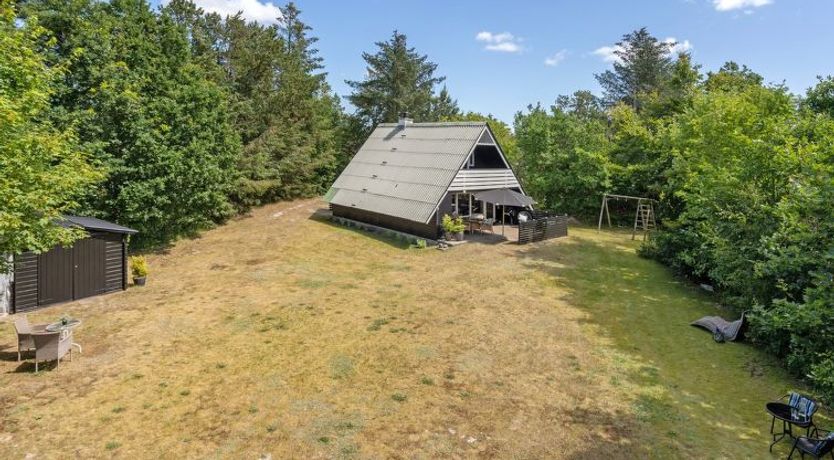 Photo of "Elina" - 500m from the sea