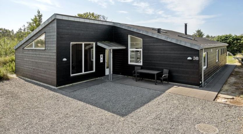 Photo of "Siegfried" - 500m from the sea