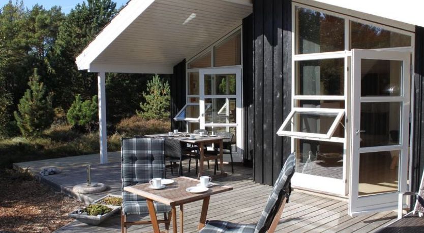 Photo of "Lieselotte" - 400m from the sea