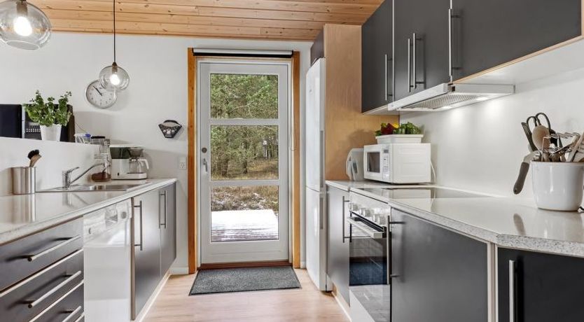 Photo of "Lieselotte" - 400m from the sea