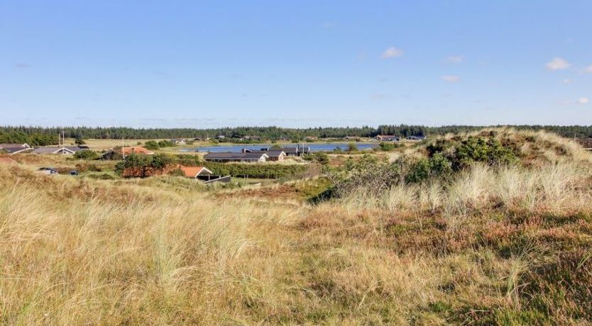 Photo of "Lykke" - 800m from the sea