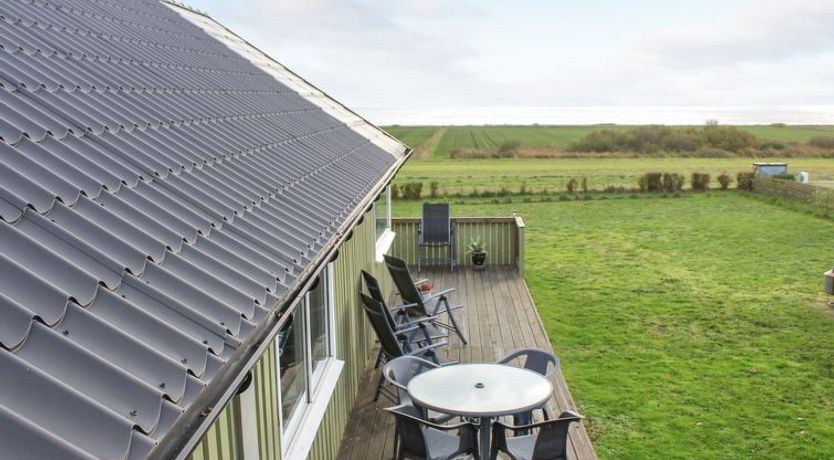 Photo of "Lilibeth" - 300m from the sea