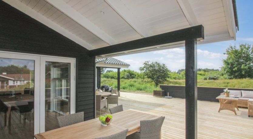 Photo of "Heriest" - 1.2km from the sea