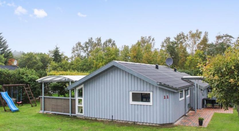 Photo of "Albertina" - 200m from the sea