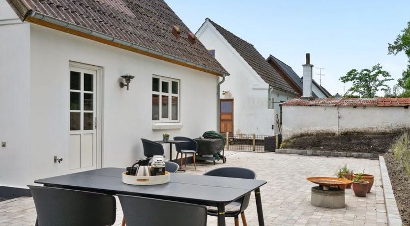 Photo of "Neno" - 2.2km from the sea