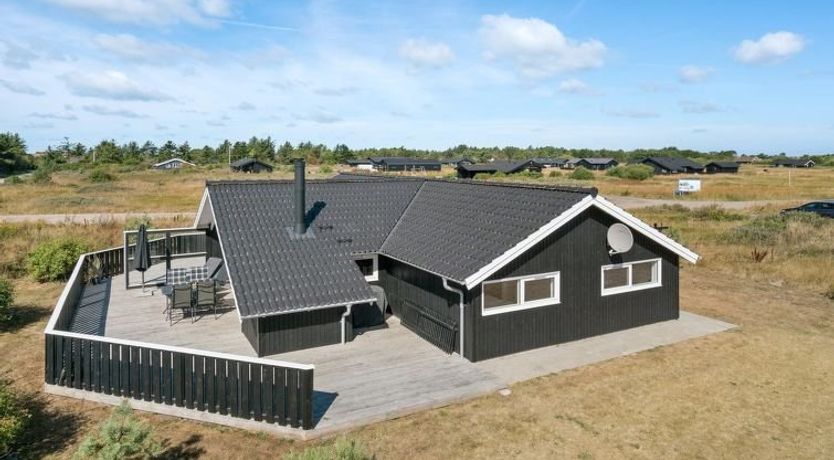 Photo of "Aria" - 1.2km from the sea