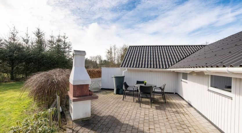 Photo of "Edvardsine" - 12km from the sea