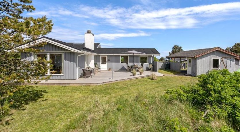 Photo of "Wolfger" - 350m from the sea