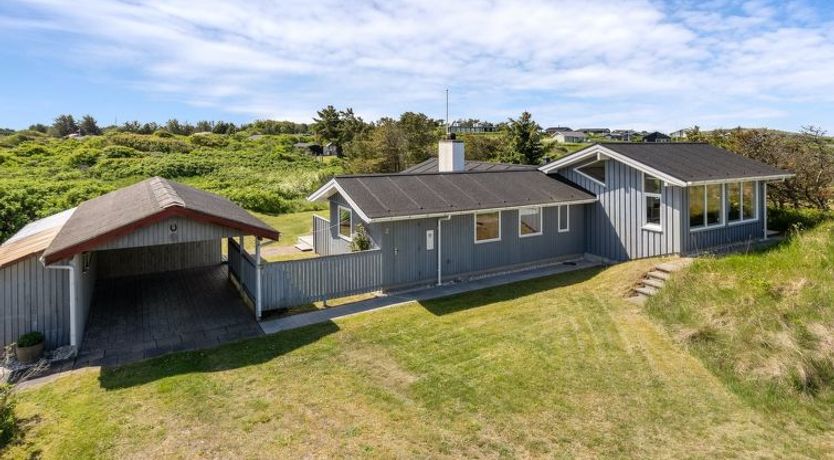 Photo of "Wolfger" - 350m from the sea