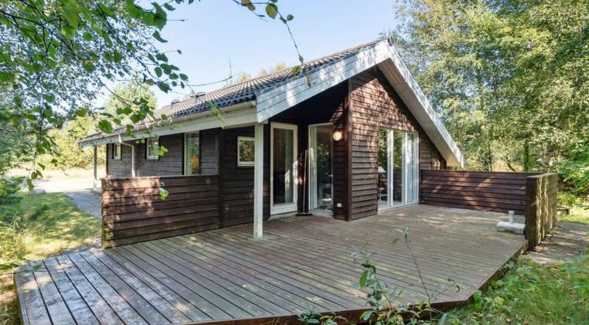 Photo of "Jussi" - 3.5km from the sea