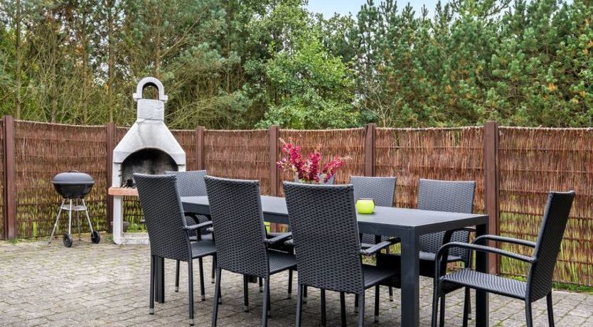 Photo of "Elika" - 900m to the fjord